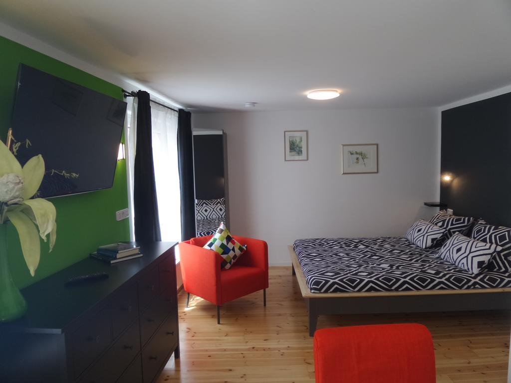 Apartment Rhein Main Hochheim am Main Buitenkant foto